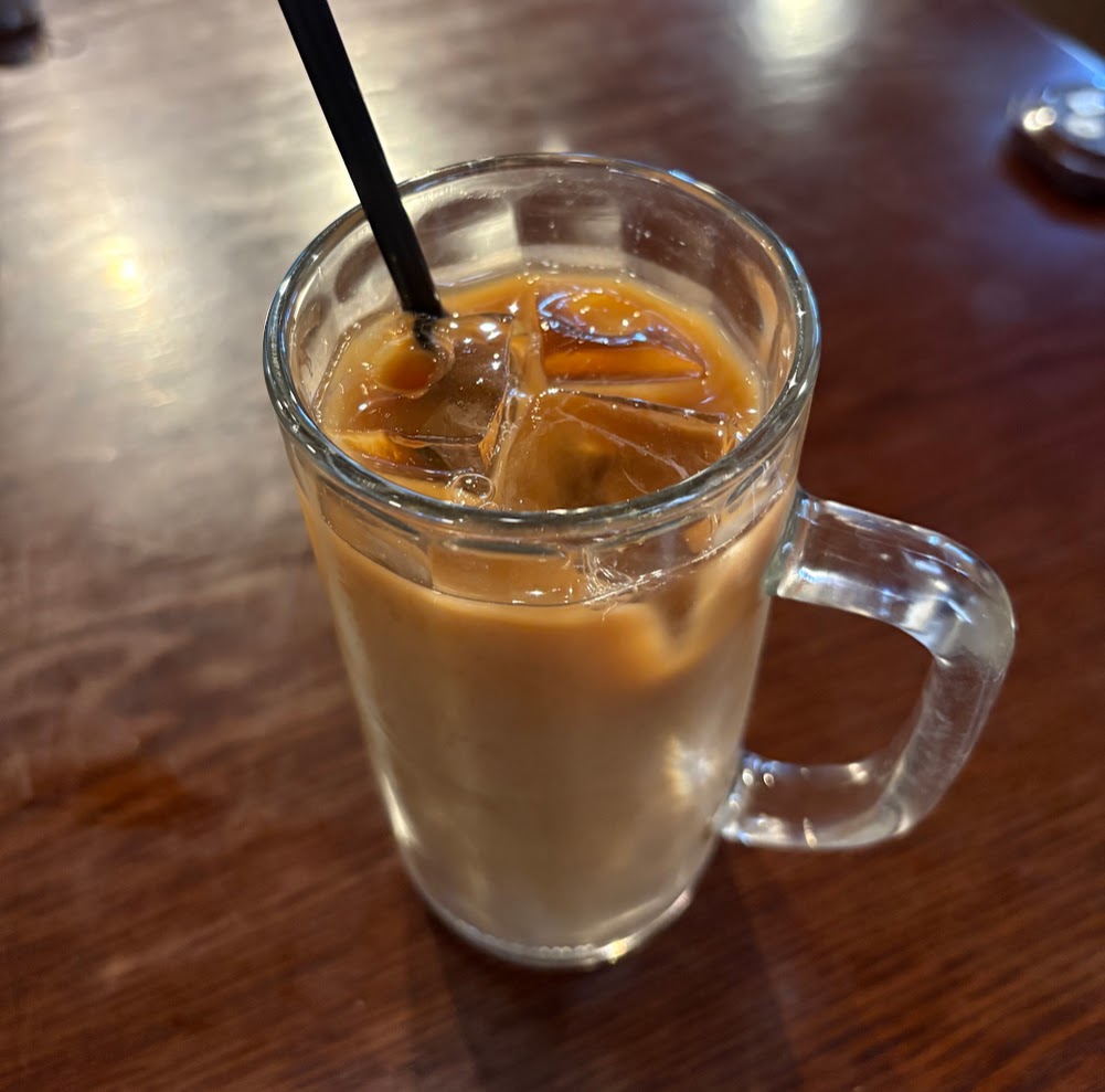 守山市美崎の凛屋珈琲舎で飲んだアイスミルクコーヒー